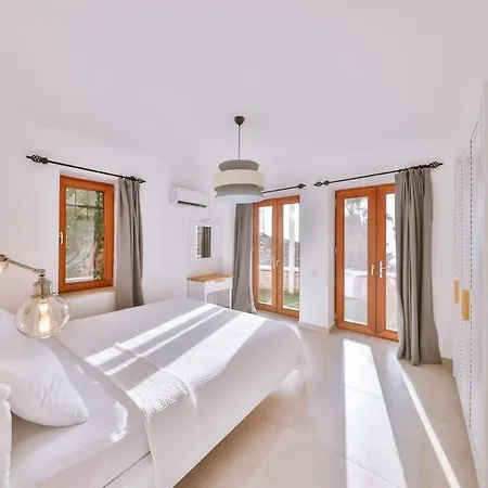 Paradise Luxury With Sauna * カシュ